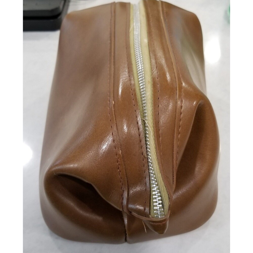 Vintage travel products brown cosmetic dopp travel bag - Picture 5 of 12